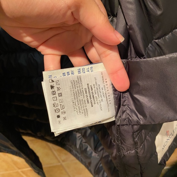 SOLD - Moncler Lans Black Size 0/ XS - Picture 8 of 11